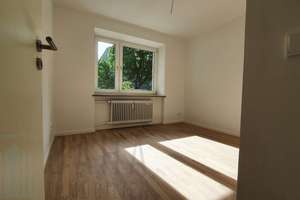 Hochwertig kernsanierte 4-Zimmer-Wohnung mit Terrasse, Garage u. XXL-Keller - TOP Angebot – Die vollständige Adresse der Immobilie erhältst du vom Anbieter., 81549 Obergiesing, München – Vorschaubild 7