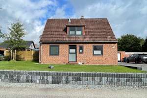 Modernisiert, in begehrter Lage und ideal für Familien in Itzehoe – Die vollständige Adresse der Immobilie erhältst du vom Anbieter., 25524 Itzehoe – Vorschaubild 2