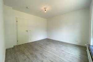 *Balkonwohnung*modernisiert*Wannenbad*gedämmtes Haus*ruhige Lage* – Bandstr. 128, 45359 Bedingrade, Essen – Vorschaubild 10