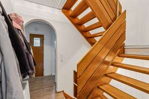 Teilsaniertes Reihenhaus in grüner Hanglage | 6 Zimmer | Garten | Garage – Die vollständige Adresse der Immobilie erhältst du vom Anbieter., 28757 Schönebeck, Bremen – Vorschaubild 9