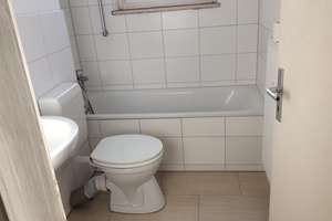 Moderne 2-Zimmer-Wohnung mit Vollbad – Wätjenstraße 120, 28213 Riensberg, Bremen – Vorschaubild 4