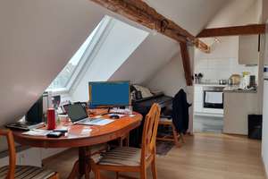 Traumhafte 2-Zimmer-Dachgeschosswohnung mit Balkon über den Dächern von   Pempelfort – Die vollständige Adresse der Immobilie erhältst du vom Anbieter., 40479 Pempelfort, Düsseldorf – Vorschaubild 6
