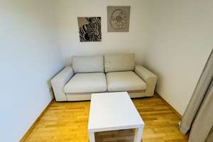 Wunderbare, großzügige 3 ZKB Am Haslangpark, Balkon, Tiefgarage, EBK, TOP-Lage IN-West – Dorothea-Schlözer-Str. 1, 85049 Friedrichshofen-Hollerstauden, Ingolstadt – Vorschaubild 11