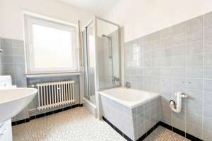 Wohnung mit Penthouse-Charakter durch großzügigen Balkonbereich in Bad Pyrmont – Die vollständige Adresse der Immobilie erhältst du vom Anbieter., 31812 Bad Pyrmont – Vorschaubild 6