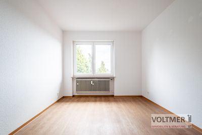 BEGEHRT - helle 4-Zimmer Wohnung mit Balkon und Garage in ruhiger Lage von Bexbach!