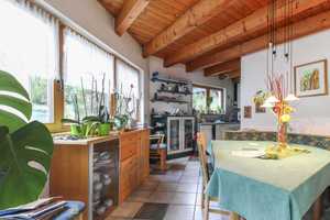 Zögern Sie nicht: Großzügiges EFH mit Garten und 2 Garagenstellplätzen mit guter Anbindung – Tuttlingen (Kreis) – Vorschaubild 11