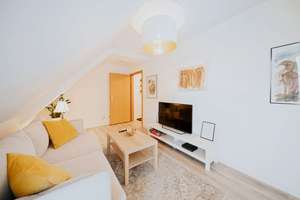 Stilvolle 2-Zimmer-Wohnung | Komplett möbliert & hochwertig saniert in Stadtfeld – Lessingstraße 61, 39108 Stadtfeld Ost, Magdeburg – Vorschaubild 2