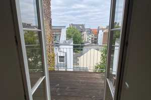 Helles Appartement mit Balkon und Blick ins Grüne  – Balthasarstr. 13, 50670 Köln – Vorschaubild 3