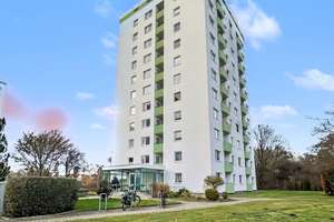 Renovierungsbedürftige 1,5 Zimmer-Wohnung in gepflegter Wohnanlage mit Loggia und Blick ins Grüne – Die vollständige Adresse der Immobilie erhältst du vom Anbieter., 23560 Moisling, Lübeck – Vorschaubild 10