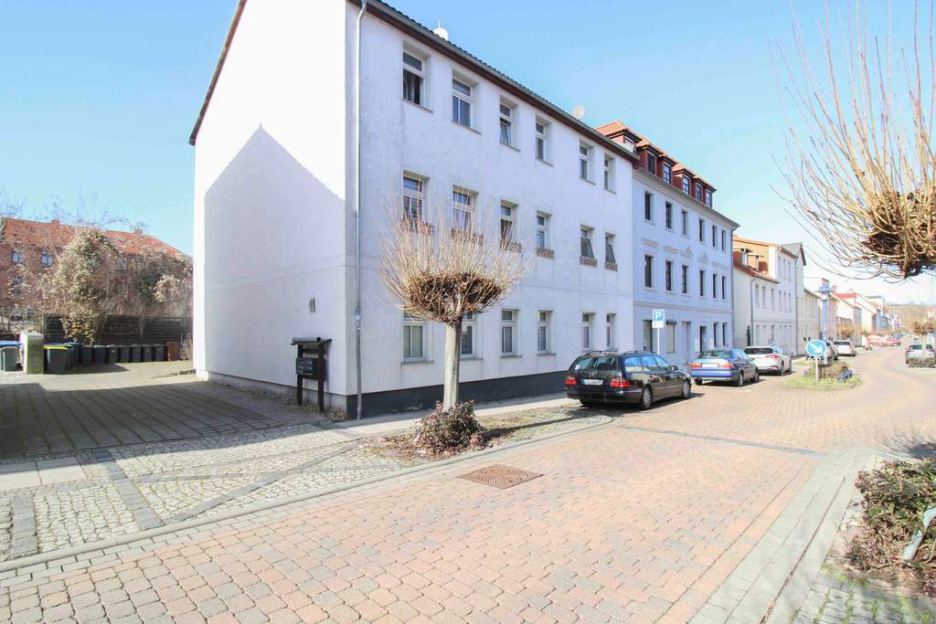 Immobilie in Staßfurt - Renditestarke Kapitalanlage - 6 Wohneinheiten in zentraler Lage von Staßfurt - Bild 1