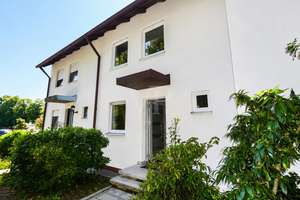 VON POLL | Mehr Raum fürs Leben: Gepflegtes Reihenmittelhaus zwischen Stadtwald und Kanal – Die vollständige Adresse der Immobilie erhältst du vom Anbieter., 90768 Oberfürberg, Eschenau, Fürth – Vorschaubild 2