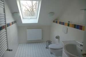 Möbliertes DG-Apartement in Frankfurt-Zeilsheim – Bielefelder Straße 16, 65931 Zeilsheim, Frankfurt am Main – Vorschaubild 5