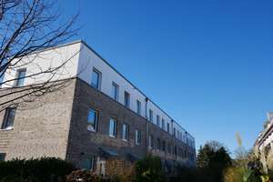 Modernes Reihenhaus topp ausgestattet mit ausgebautem Staffelgeschoss und Dachterrasse – Die vollständige Adresse der Immobilie erhältst du vom Anbieter., 22844 Norderstedt – Vorschaubild 1