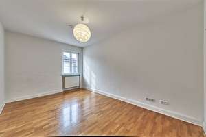 PETS ALLOWED IN HISTORIC HOUSE!! approx. 2476 ft²! 7.5-room, 5.5-bed, 2.25-bath and XL roof terrace – Die vollständige Adresse der Immobilie erhältst du vom Anbieter., 55294 Bodenheim – Vorschaubild 15