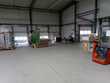 1.740m² Hallenfläche, nebst Rampen, Tore und neuer Heizung zu vermieten