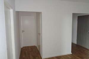 Genießen Sie das Wohnen mit Fernblick! Renovierte 3 Zimmer im 16. OG mit 2 Balkone + Aufzug – Kurt-Schumacher-Straße 12, 38102 Viewegsgarten-Bebelhof, Braunschweig – Vorschaubild 13