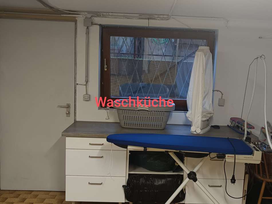 Waschküche Bügelbereich