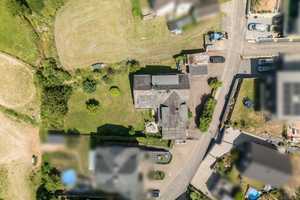 Property thumbnail 11