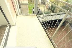 Haidhausen-Franzosenviertel  *klassische 4-Zimmer Altbau-Wohnung mit Balkon*