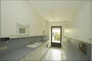 Zwangsversteigerung 23.06.2026 -- Maisonette ca. 170 m² | Düsseltal | Schwimmbad · Loggia · TG – Sybelstraße 26a, 40239 Düsseltal, Düsseldorf – Vorschaubild 8