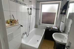 Modernisiertes 4,5-Zimmer-Reihenhaus mit Photovoltaikanlage in Gelsenkirchen-Beckhausen  – Die vollständige Adresse der Immobilie erhältst du vom Anbieter., 45899 Beckhausen, Gelsenkirchen – Vorschaubild 11