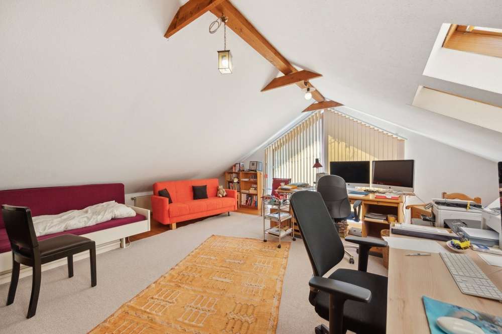 Immobilie in Pappenheim - Attraktives EFH mit großzügigem Grundstück und lichtdurchflutetem Wohnkonzept - Bild 3