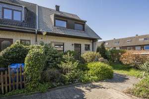 Ihr neues Zuhause: eine Familienidylle mit traumhaften Garten in Büttgen! – Die vollständige Adresse der Immobilie erhältst du vom Anbieter., 41564 Kaarst – Vorschaubild 4