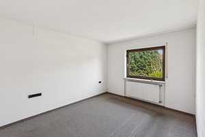 Haus mit viel Platz zum Wohnen in Wiblingen - mit Einliegerwohnung – Leutkircher Straße 31, 89079 Ulm – Vorschaubild 5