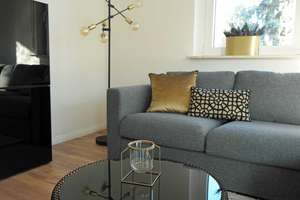 Stilvoll möblierte 3-Zimmer-Wohnung mit großem Balkon in Bergen-Enkheim – 60388 Bergen-Enkheim, Frankfurt am Main – Vorschaubild 5