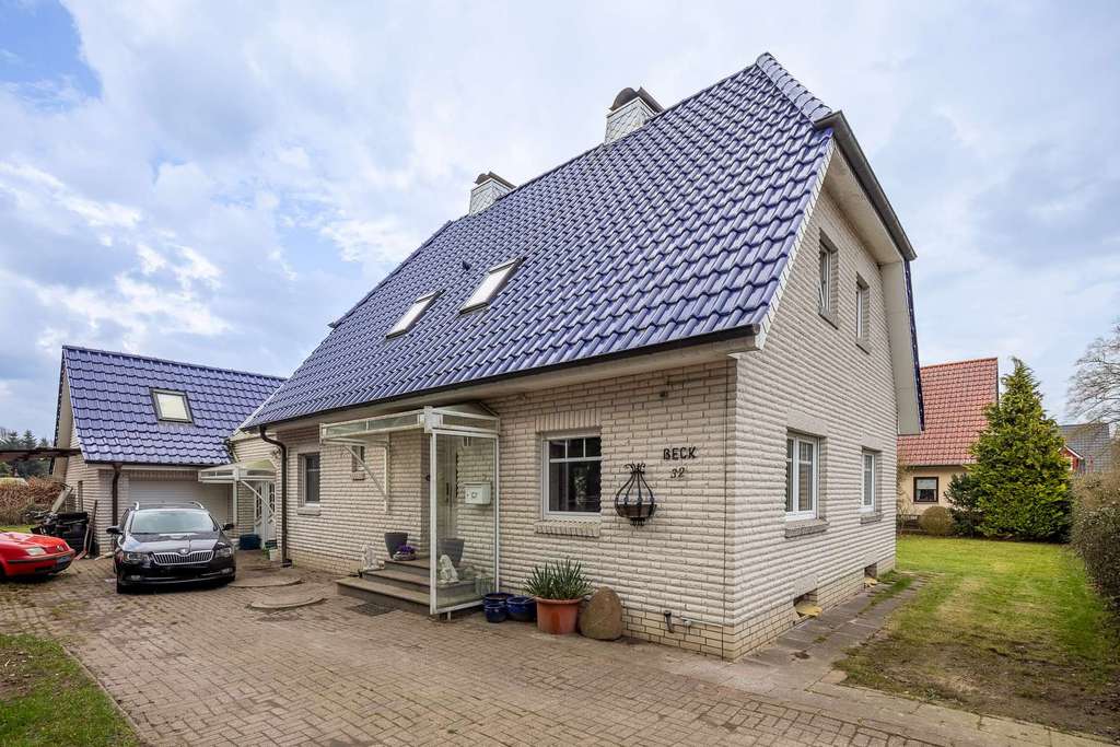 Immobilie in Loxstedt - Loxstedt - Hohewurth | Großzügiges Einfamilienhaus mit Einliegerwohnung! - Bild 2