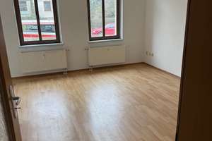 * 2 Monat kaltmietfrei * 2R-Wohnung mit großem Balkon und Wannenbad – Ludwig-Richter-Straße 13, 9131 Hilbersdorf, Chemnitz – Vorschaubild 1