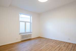 Schönes helles WG-Zimmer –Erstbezug-saniertes Altbaujuwel in bester Innenstadtlage – Bürgermeister-Fischer-Straße 2, 86150 Innenstadt. Sankt Ulrich-Dom, Augsburg – Vorschaubild 9