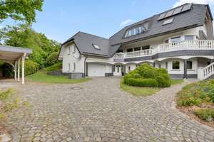 Luxuriöse Architektenvilla! 1.417 m² Grundstück in ruhiger Traumlage mit modernster Technik und ELW – Die vollständige Adresse der Immobilie erhältst du vom Anbieter., 95339 Wirsberg – Vorschaubild 2