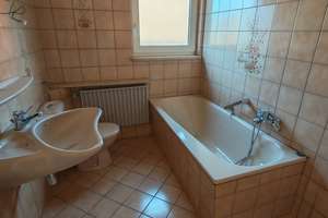 Einfamilienhaus in Helmbrechts – Die vollständige Adresse der Immobilie erhältst du vom Anbieter., 95233 Helmbrechts – Vorschaubild 19