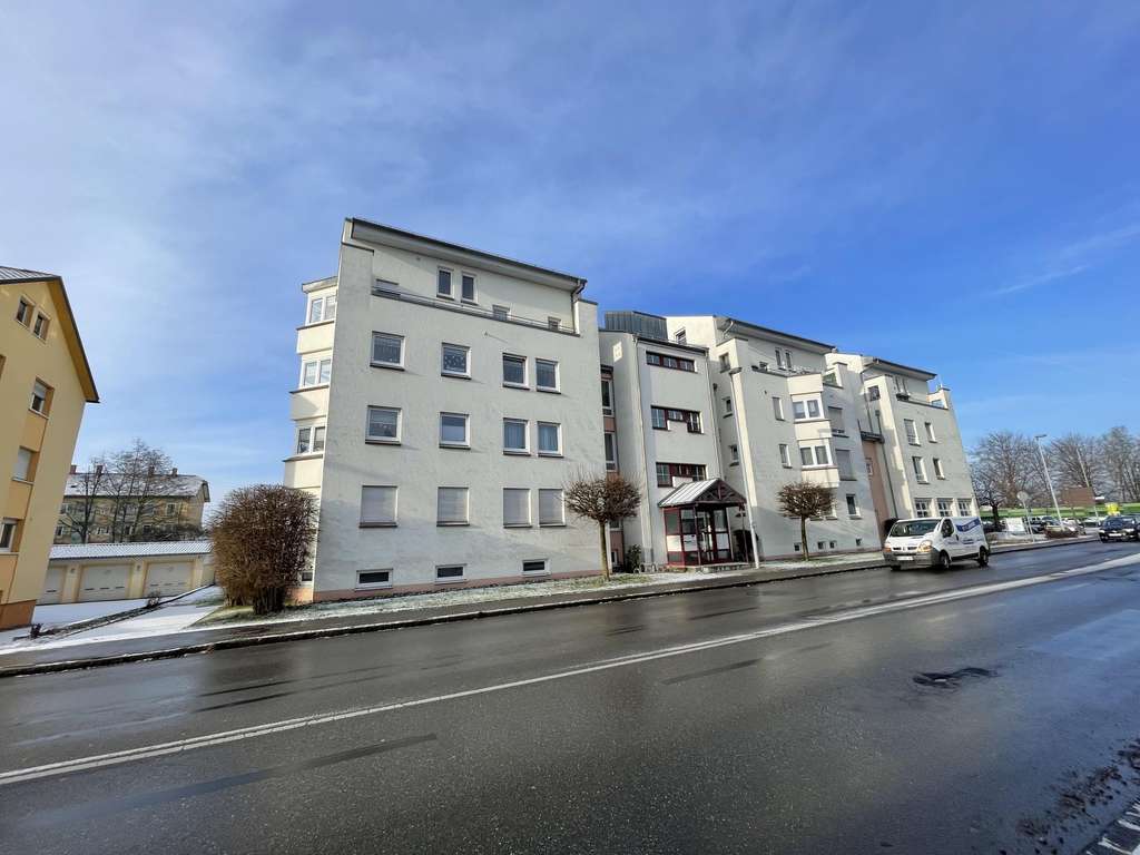 Immobilie in Leutkirch im Allgäu - Hübsche, vermietete 2-Zimmer-Wohnung im Erdgeschoss mit TG-Stellplatz in Leutkirch im Allgäu - Bild 4