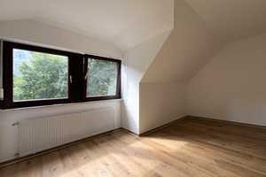 Nach umfassender Renovierung bereit für Sie!
Verlieben Sie sich in Ihr neues Zuhause.  – Ahrweiler (Kreis) – Vorschaubild 13