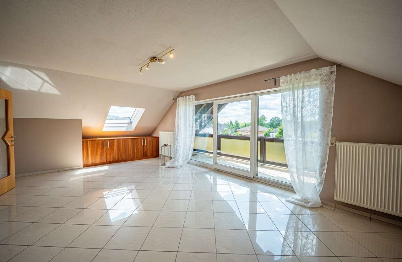 Immobilie in Berod bei Wallmerod - Großzügiges Ein-/Zweifamilienhaus in wunderschönem Wohngebiet – flexibel nutzbar und sofort bezugsbe - Bild 7