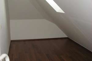 🌼 Gemütliches Dachgeschoss mit Galerie zum 1. November – Kreillerstraße 141, 81825 Trudering-Riem (Ortsteil), München – Vorschaubild 10