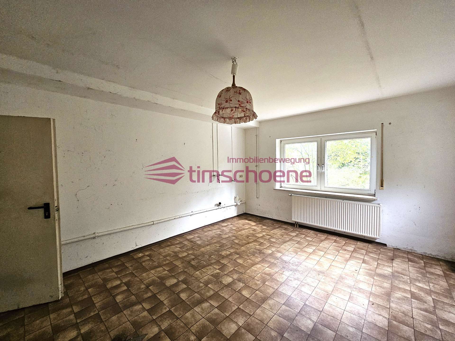 Immobilie in Schwarzatal - Freistehendes Einfamilienhaus mit Ausbaupotential in Unterweißbach zu verkaufen! - Bild 1