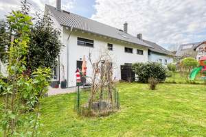 Neuwertiges Zweifamilienhaus in ruhiger Feldrandlage von Dorndiel mit Garten, Kamine und viel Platz! – Die vollständige Adresse der Immobilie erhältst du vom Anbieter., 64823 Groß-Umstadt – Vorschaubild 2