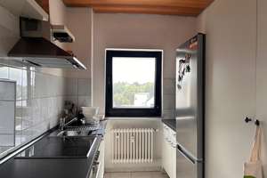 Helle, gepflegte 3-Zimmer-Dachgeschosswohnung mit Einbauküche – Garage optional – Brühlerstraße 101, 42657 Burg/Höhscheid, Solingen – Vorschaubild 8