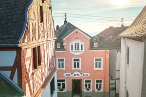 Historisches Stadthaus - Liebevoll energetisch saniertes Gebäude mit Innenhof, Scheune und Garage – Die vollständige Adresse der Immobilie erhältst du vom Anbieter., 56294 Münstermaifeld – Vorschaubild 42