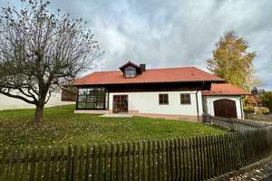 Großzügiges Einfamilienhaus mit Wintergarten, zwei Terrassen und großem Garten! – Die vollständige Adresse der Immobilie erhältst du vom Anbieter., 84066 Mallersdorf-Pfaffenberg – Vorschaubild 2