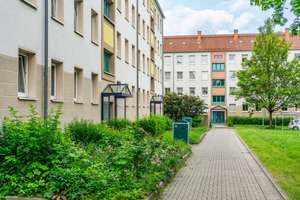3-Raum-Wohnung mit Balkon auf dem Kapellenberg – Lortzingstr. 53, 9119 Kapellenberg, Chemnitz – Vorschaubild 1