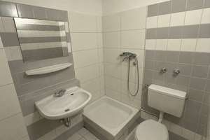 2-Zimmer-Wohnung mit Loggia in Düsseldorf-Derendorf – 40476 Derendorf, Düsseldorf – Vorschaubild 8
