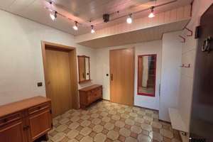 Naturnahe 3-Zimmer-Souterrainwohnung mit großer Terrasse & Fußbodenheizung, sofort bezugsbereit – Die vollständige Adresse der Immobilie erhältst du vom Anbieter., 96450 Mitte, Coburg – Vorschaubild 6