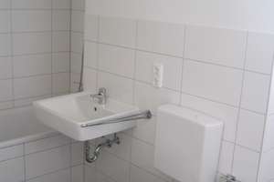 Lust auf Veränderung: frisch renovierte 3-Zimmer-Wohnung – Rheinbergerstr. 23, 85057 Nordwest, Ingolstadt – Vorschaubild 9