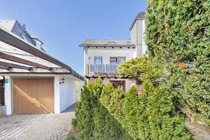 Wohnen mit Freiraum: Doppelhaushälfte mit weitläufigem Garten in ruhiger Lage – Die vollständige Adresse der Immobilie erhältst du vom Anbieter., 81245 Altaubing, München – Vorschaubild 11