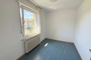 Sankt Augustin-Menden: Gepflegtes 3-Familienhaus für Kapitalanleger – Die vollständige Adresse der Immobilie erhältst du vom Anbieter., 53757 Sankt Augustin – Vorschaubild 12