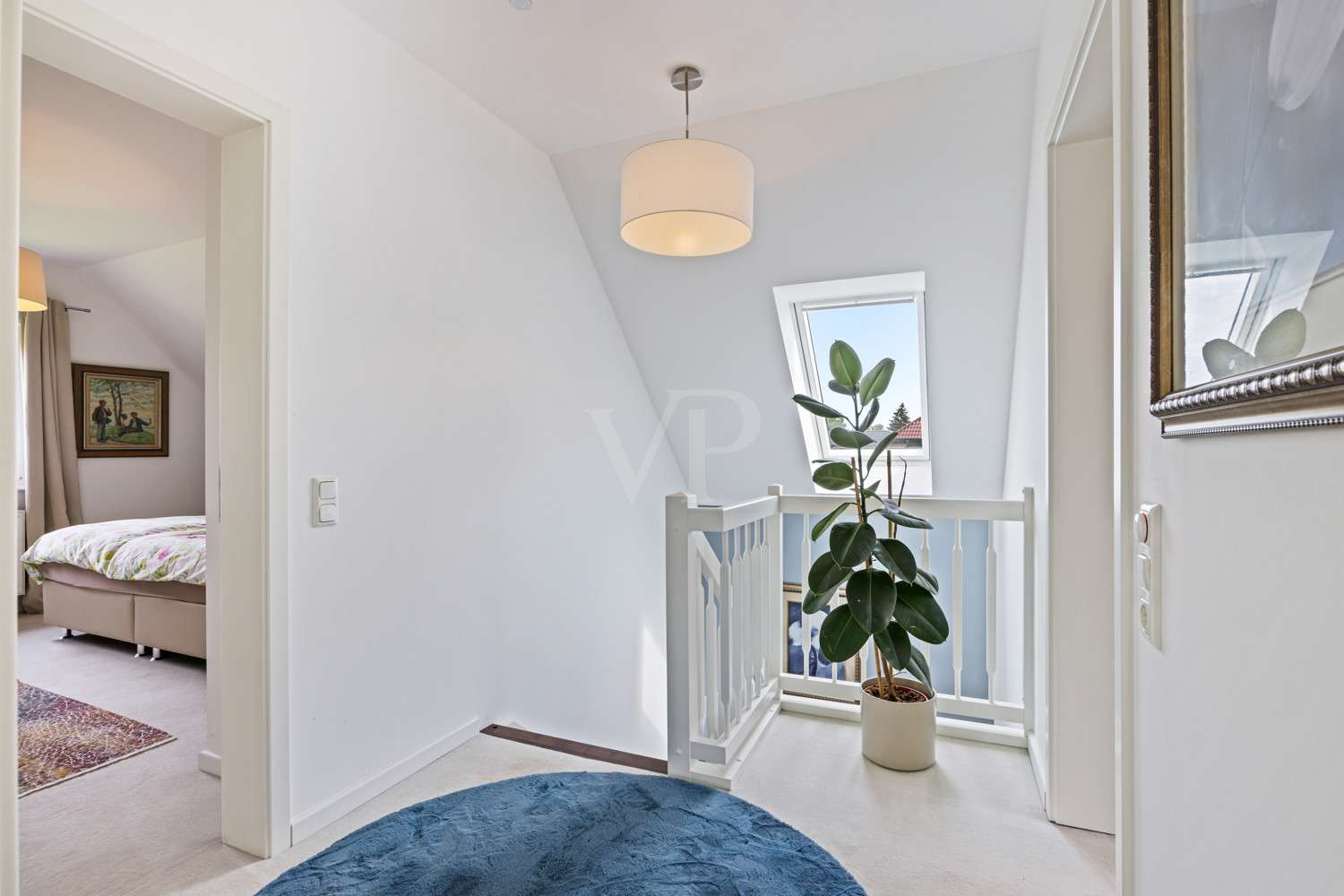 Immobilie in Elmenhorst/Lichtenhagen - 2 km vom Strand entfernt - Moderner, energieeffizienter Wohntraum mit herrlichem Grundstück in gehob - Bild 5